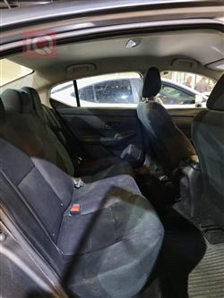 نيسان سنترا